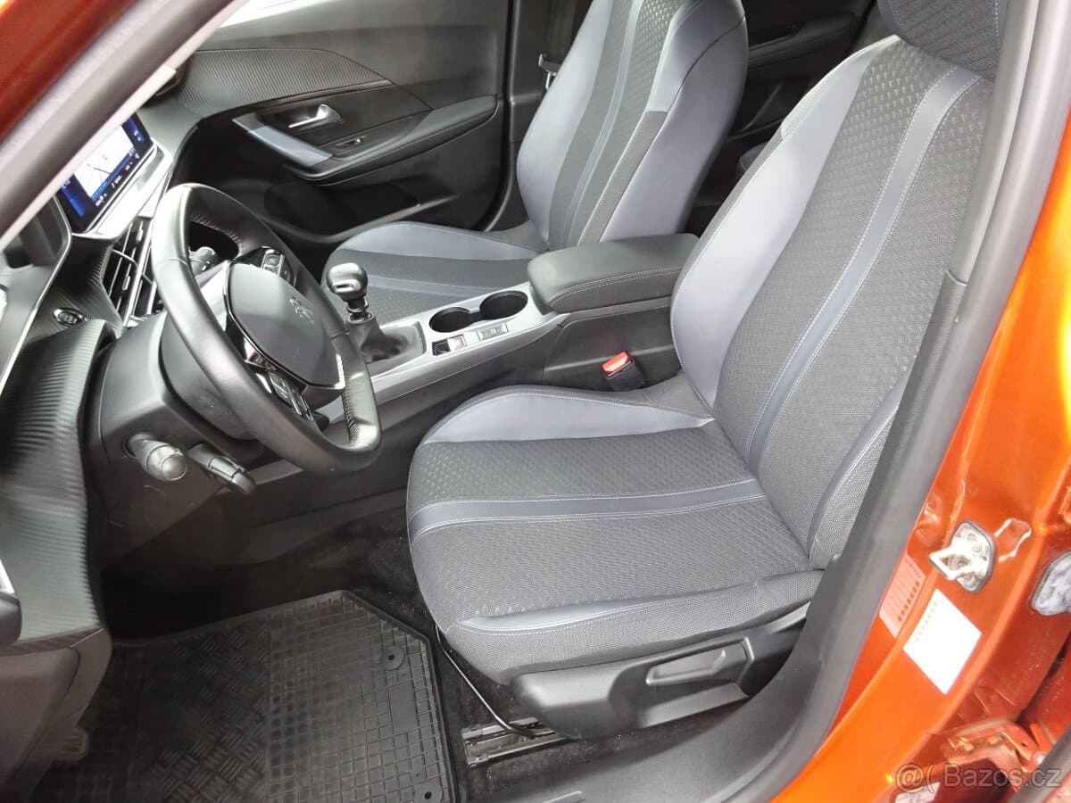 2020 Peugeot 2008 - 11