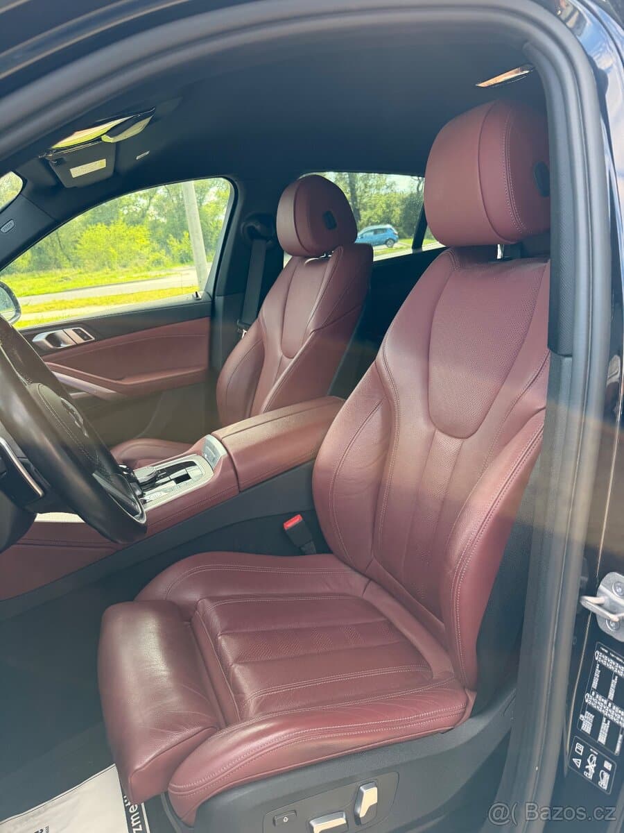 2021 BMW X6 - 11