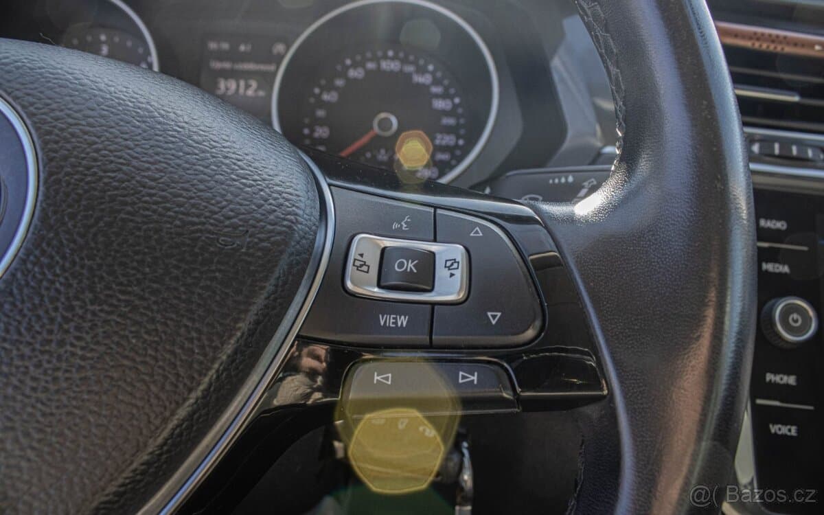 2019 Volkswagen TIGUAN - 11