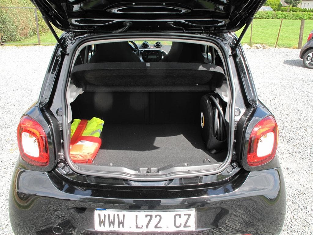 2019 Smart FORFOUR - 11
