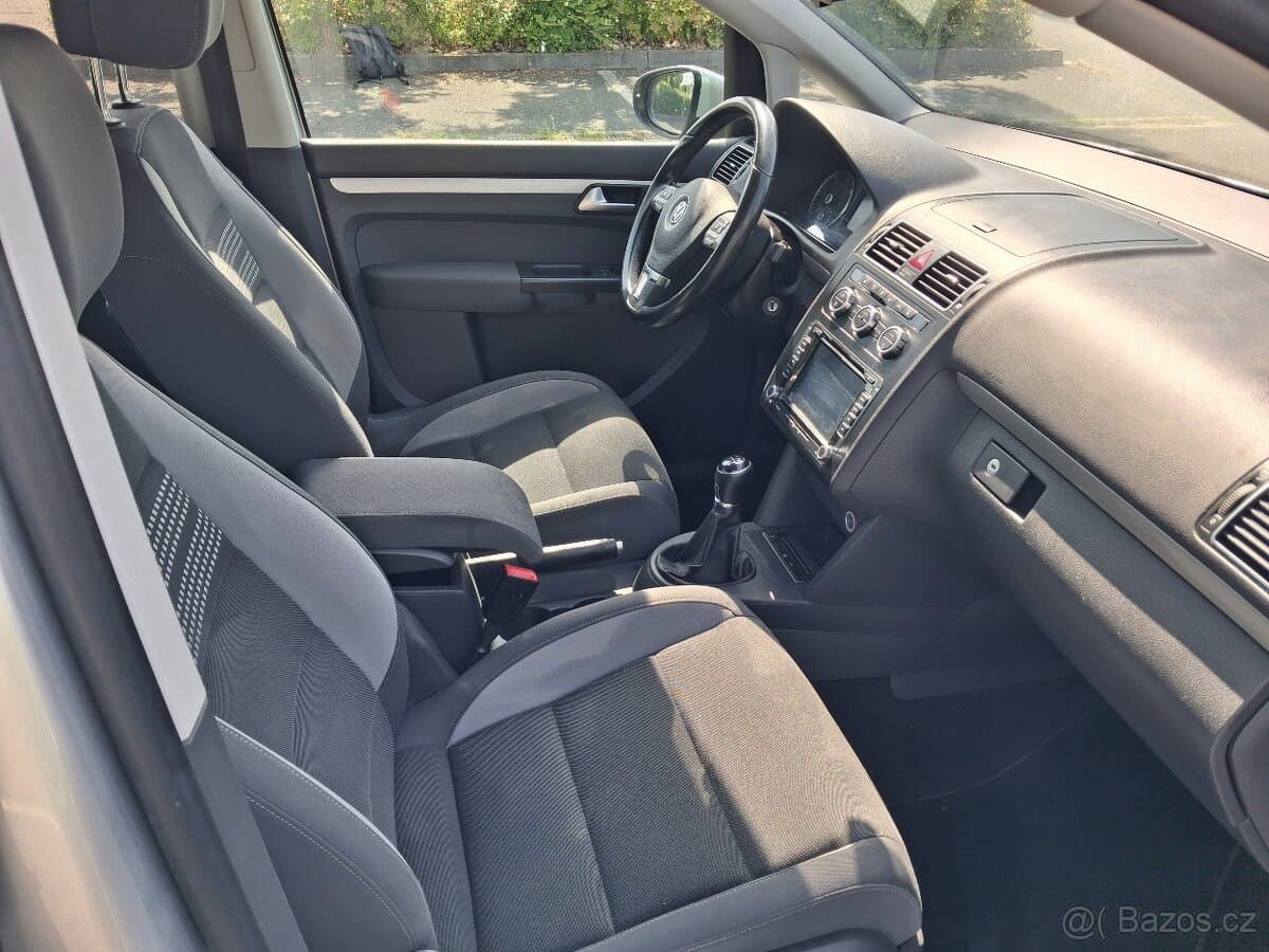 2013 Volkswagen TOURAN - 11