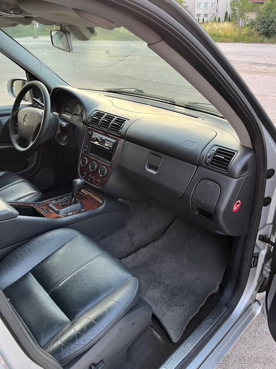 Mercedes-Benz M-CLASS - 11