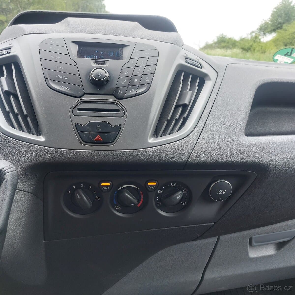 2016 Ford TRANSIT - 11