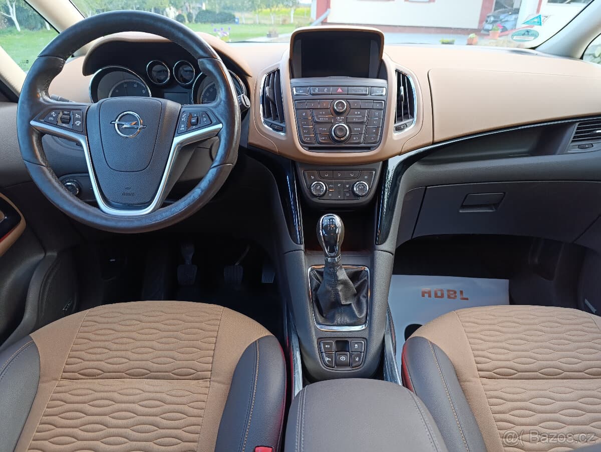 2015 Opel ZAFIRA - 11