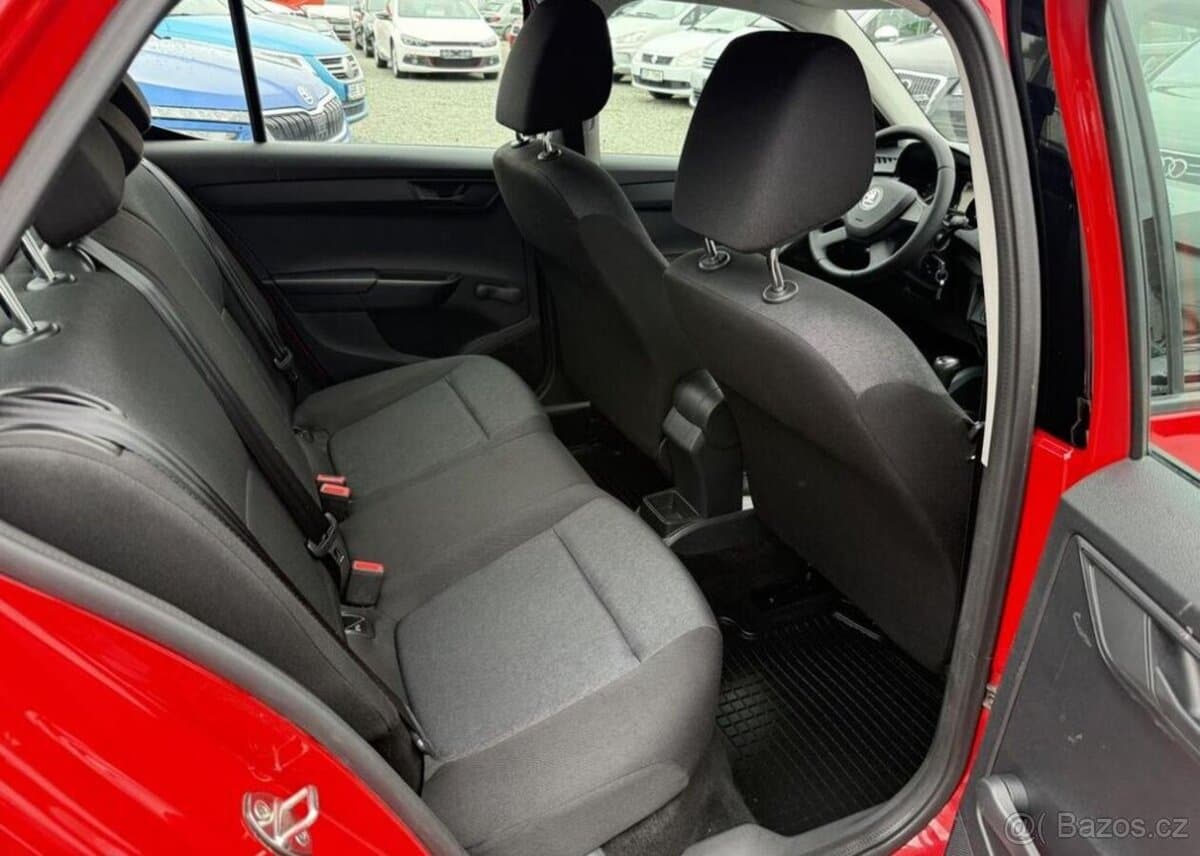 2017 Škoda FABIA - 11