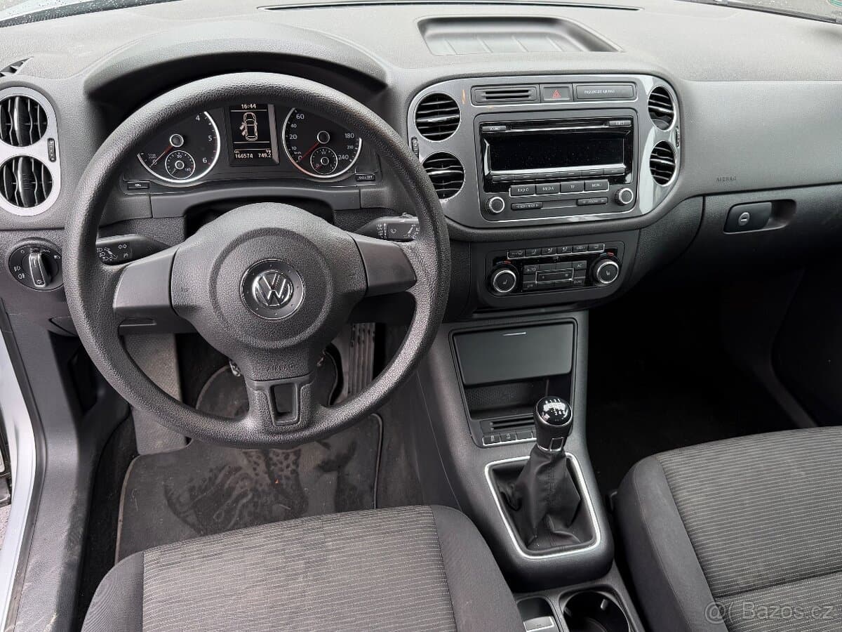 2013 Volkswagen TIGUAN - 11