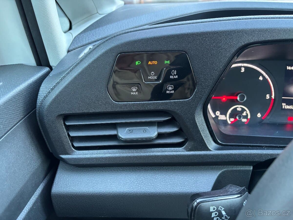 2023 Volkswagen CADDY - 11