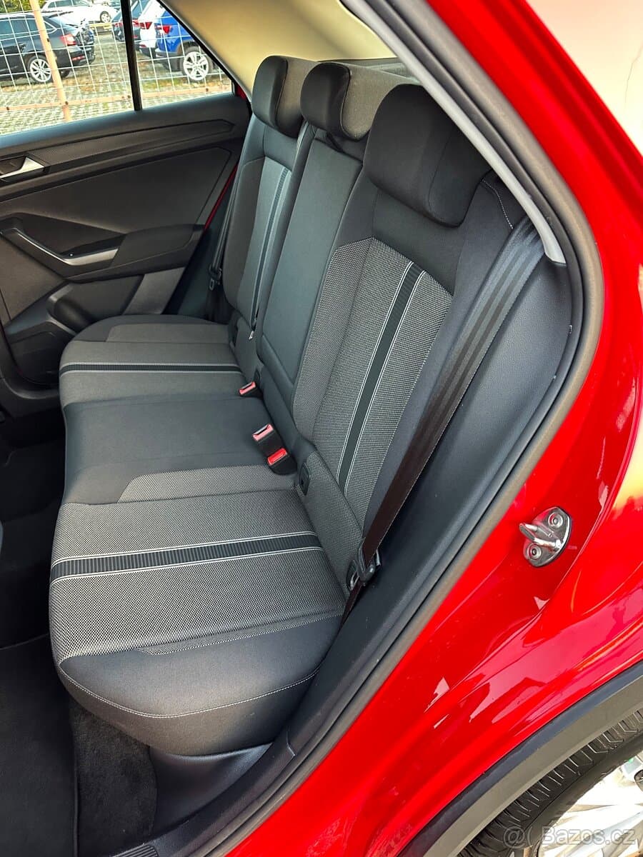 2019 Volkswagen T-ROC - 11