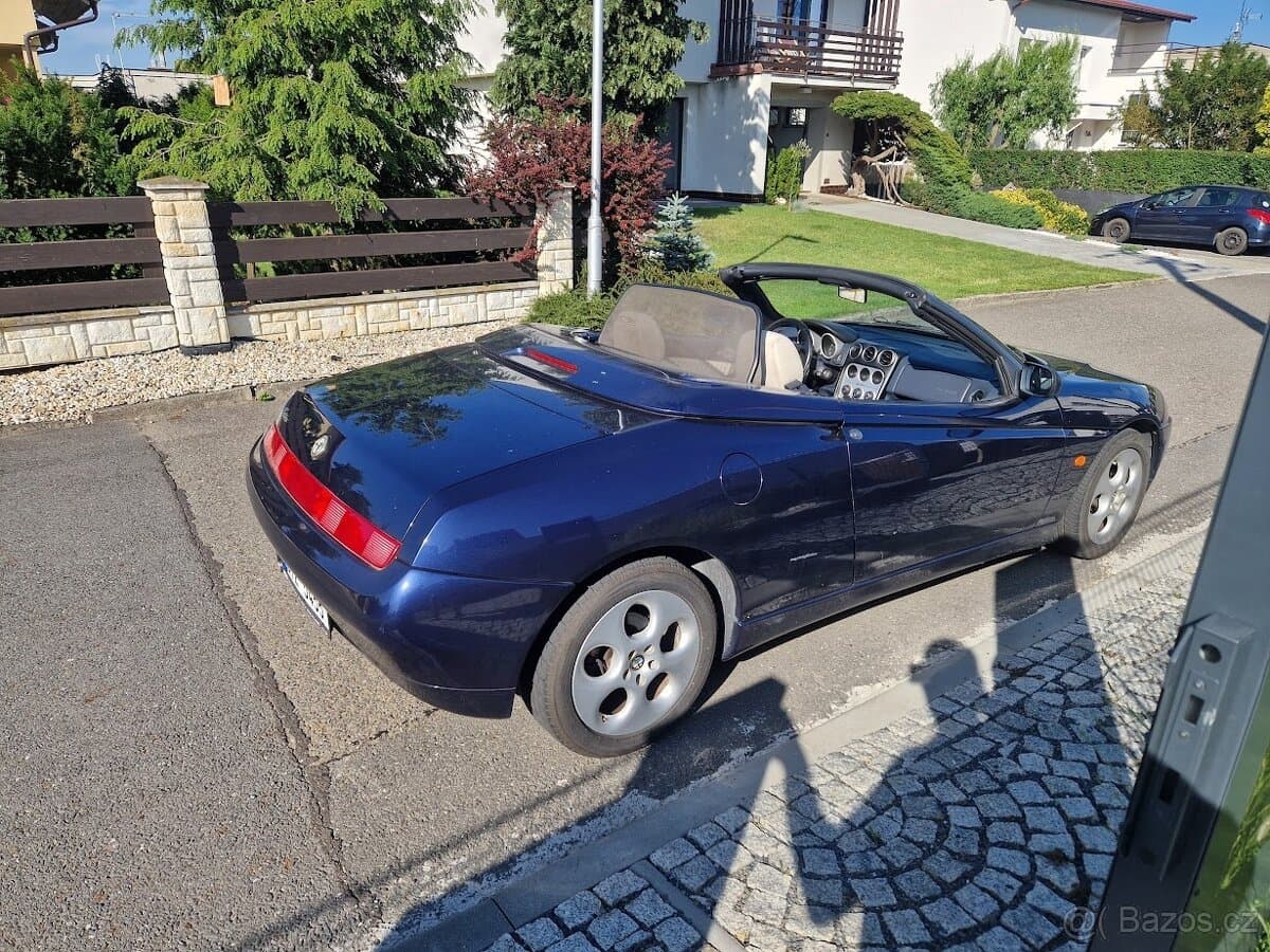 2000 Alfa Romeo SPIDER - 11