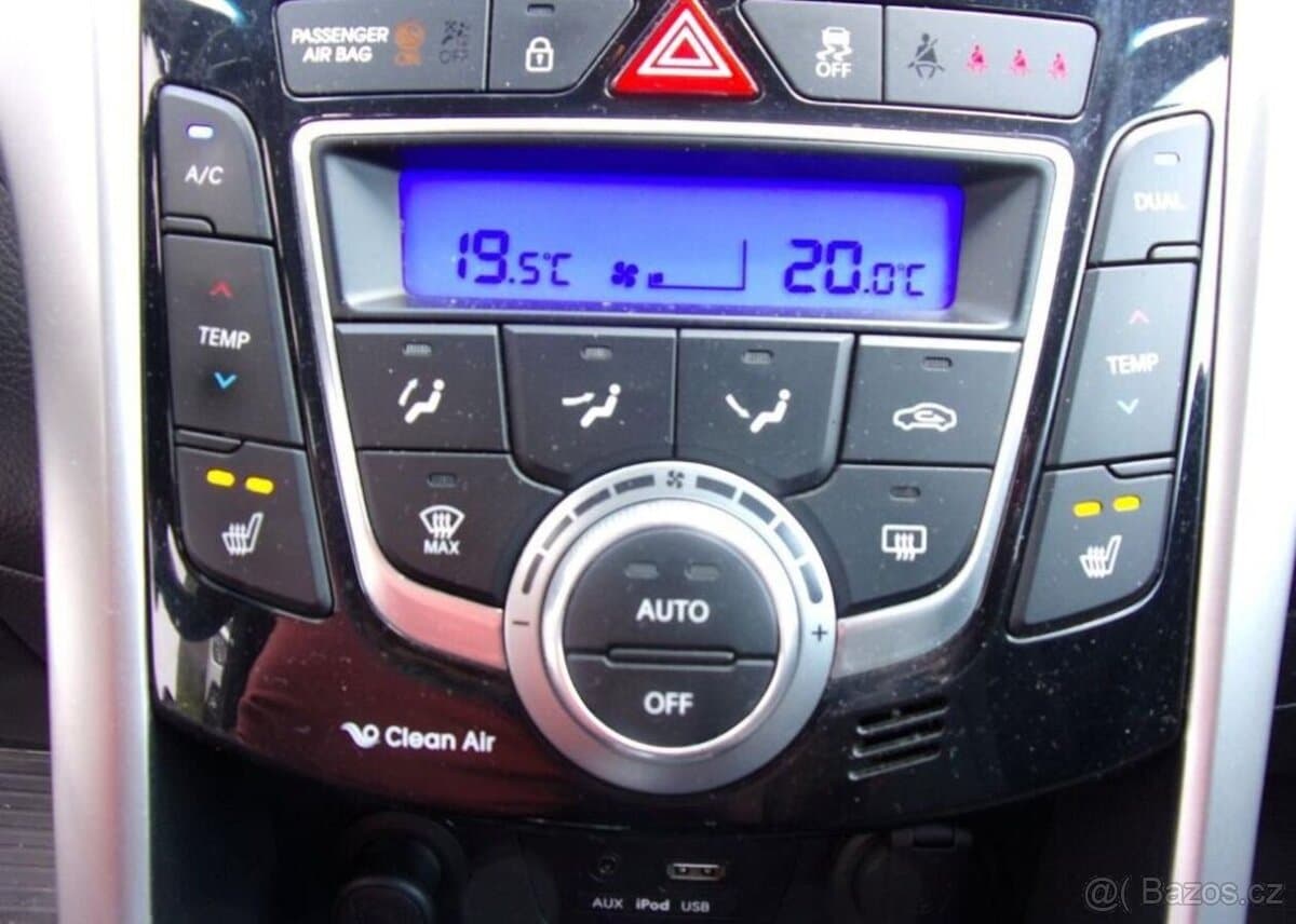 2017 Hyundai i30 - 11