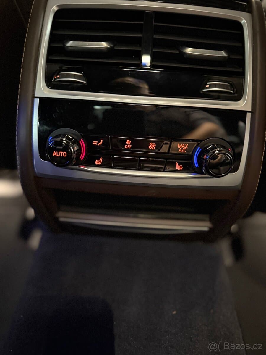 2020 BMW OSTATNÍ - 11