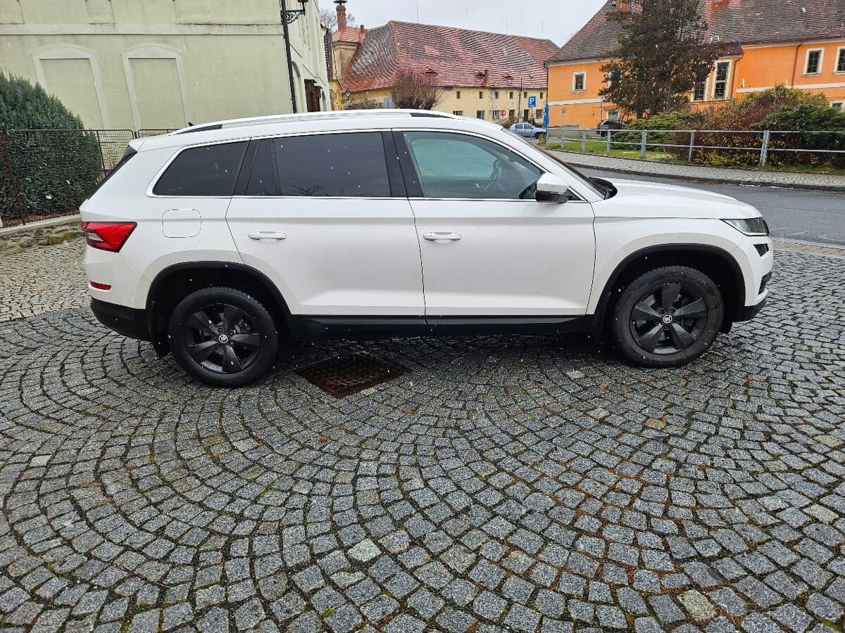Škoda KODIAQ - 11