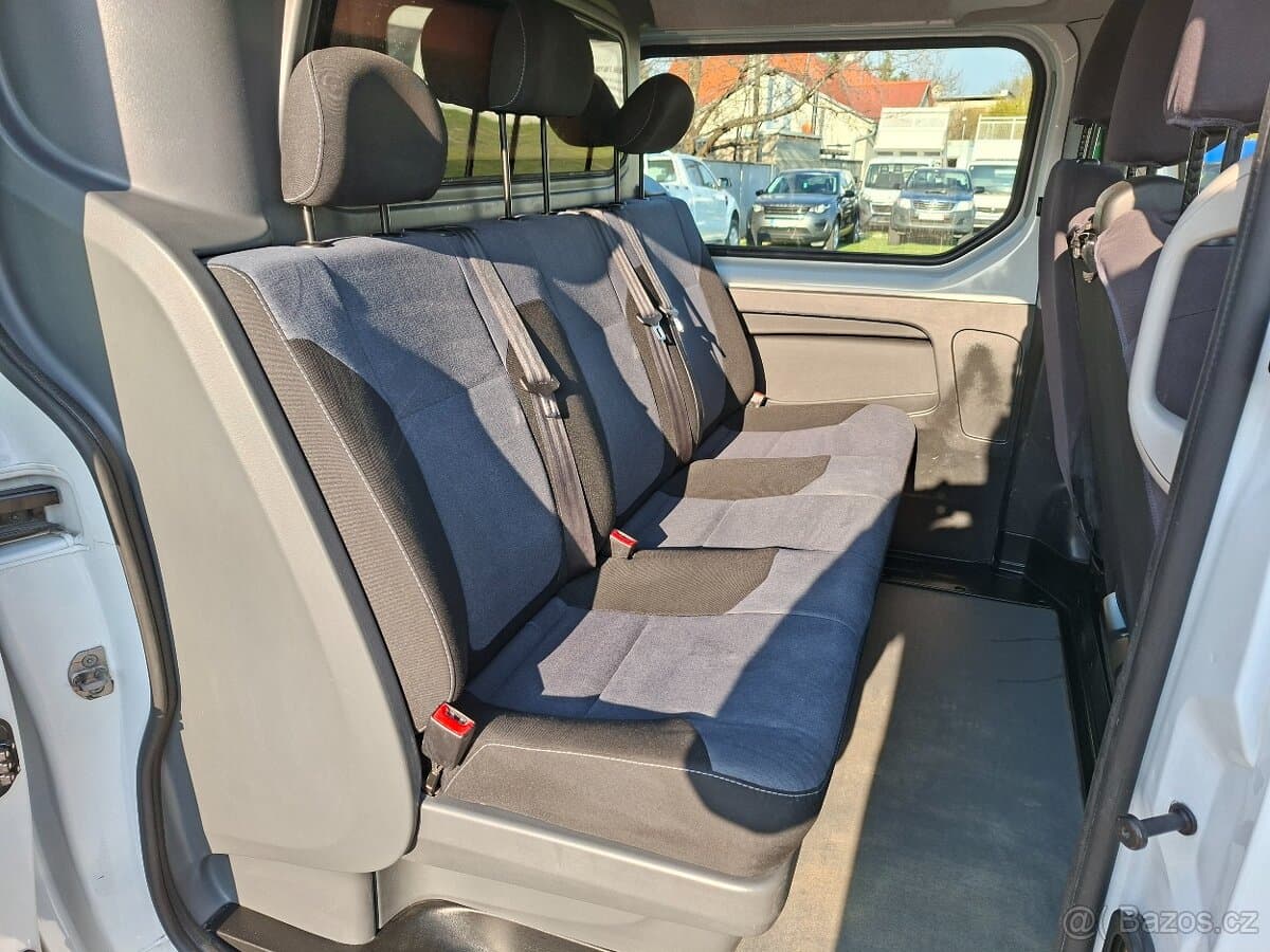 2018 Opel VIVARO - 11