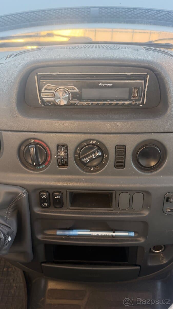 Mercedes-Benz SPRINTER - 11