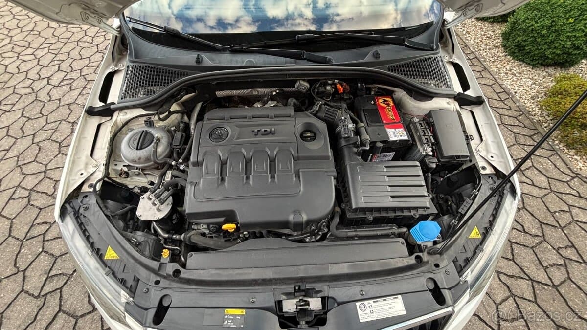 2013 Škoda OCTAVIA - 11