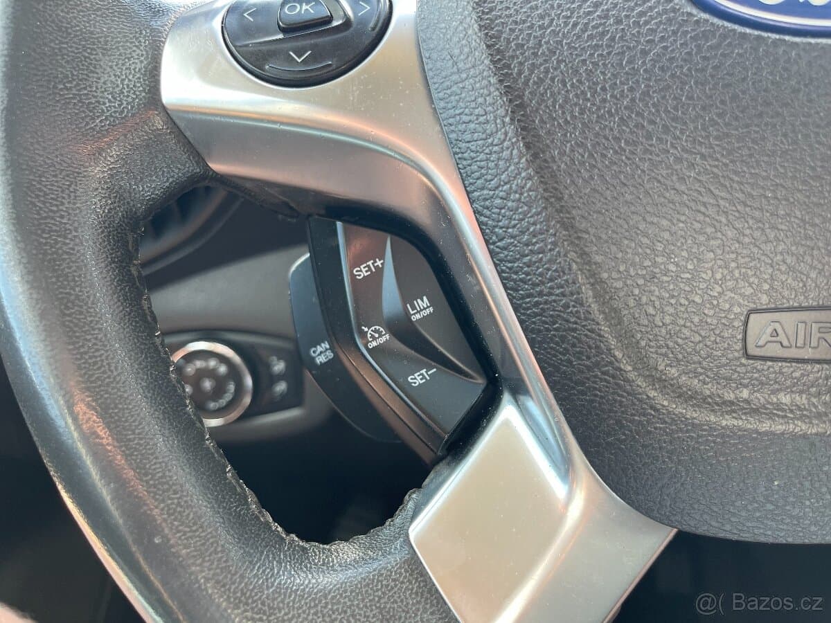 2015 Ford TOURNEO - 11