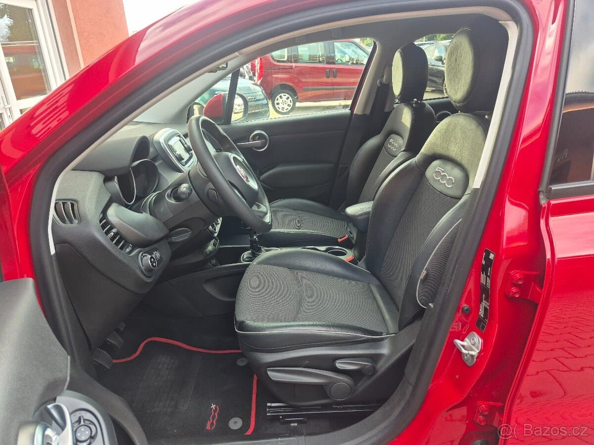 2015 Fiat 500X - 11