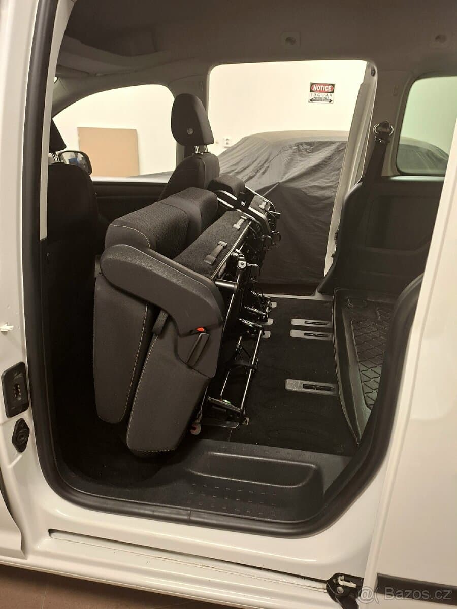 2017 Volkswagen CADDY - 11