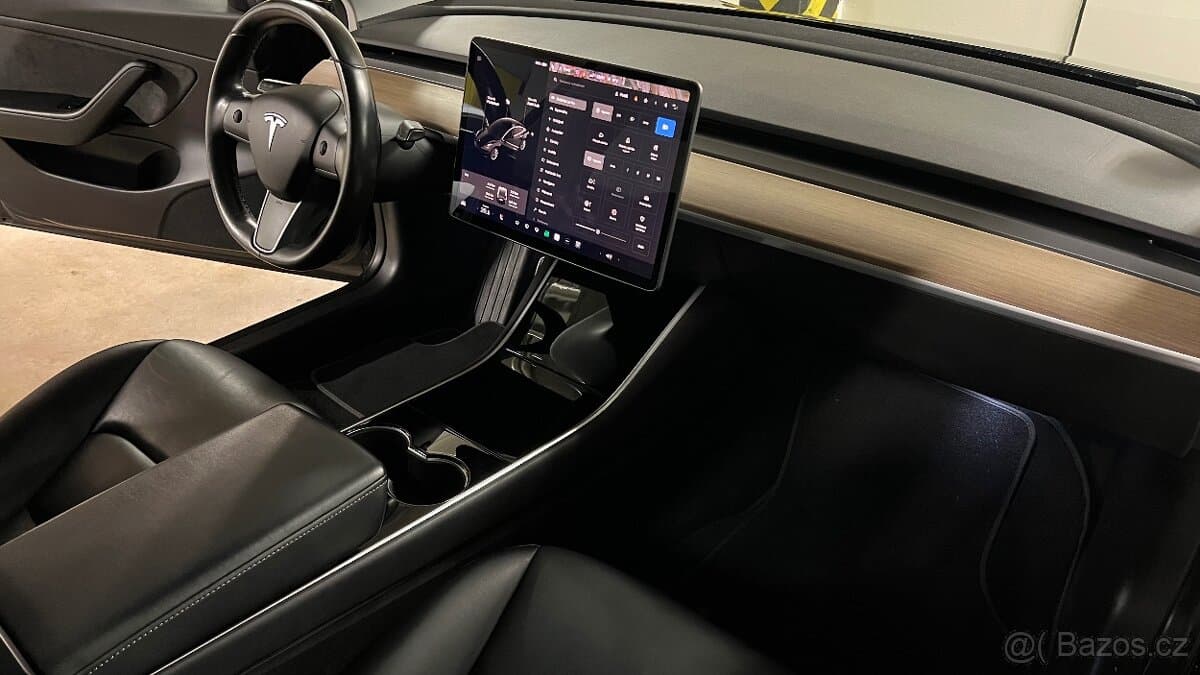 2019 Tesla OSTATNÍ - 11