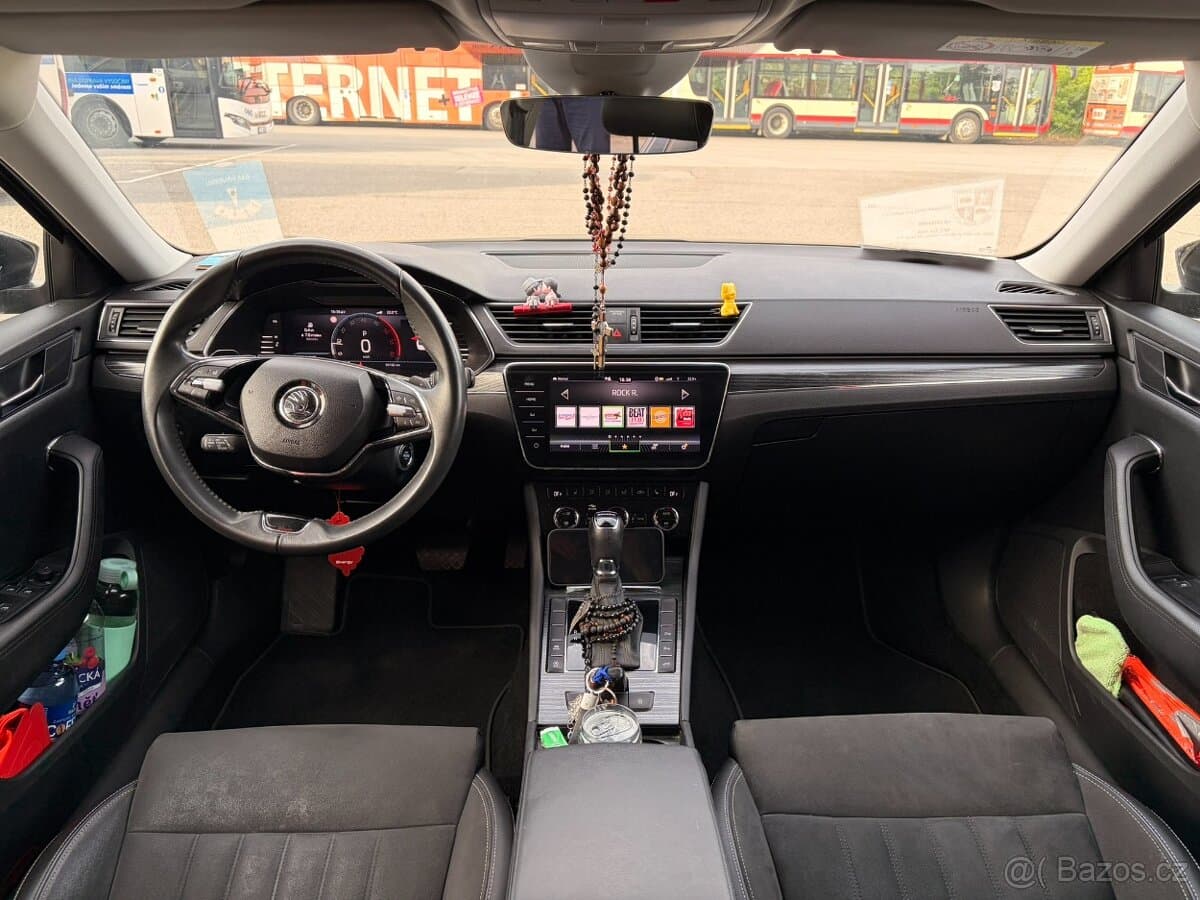 2023 Škoda SUPERB - 11