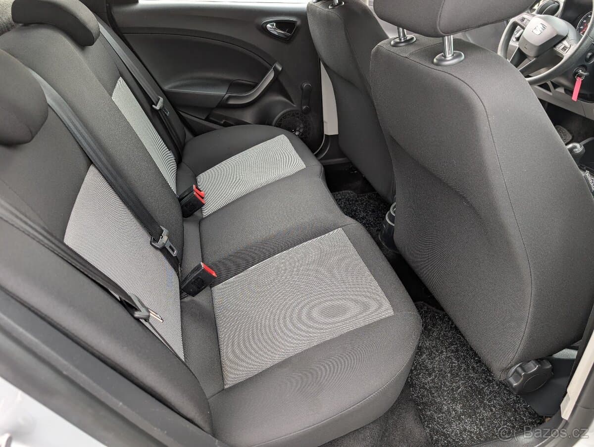 2016 Seat IBIZA - 11