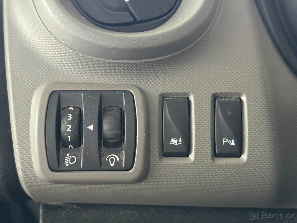 2019 Renault TRAFIC - 11