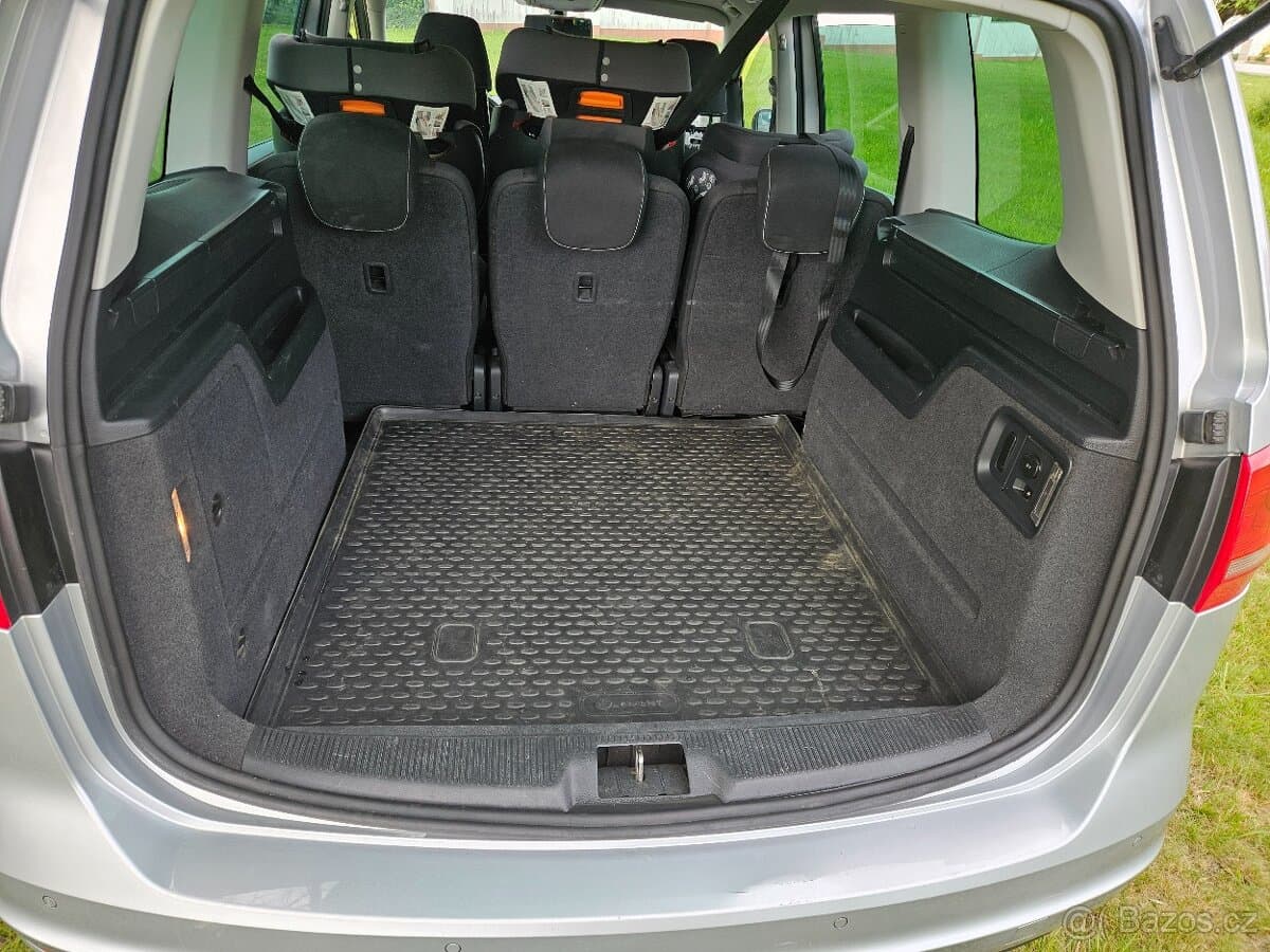 Volkswagen SHARAN - 11