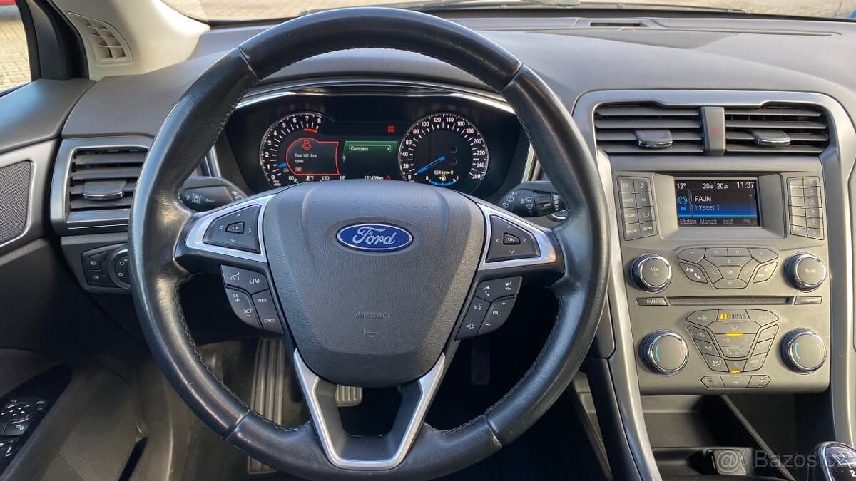 2015 Ford MONDEO - 11