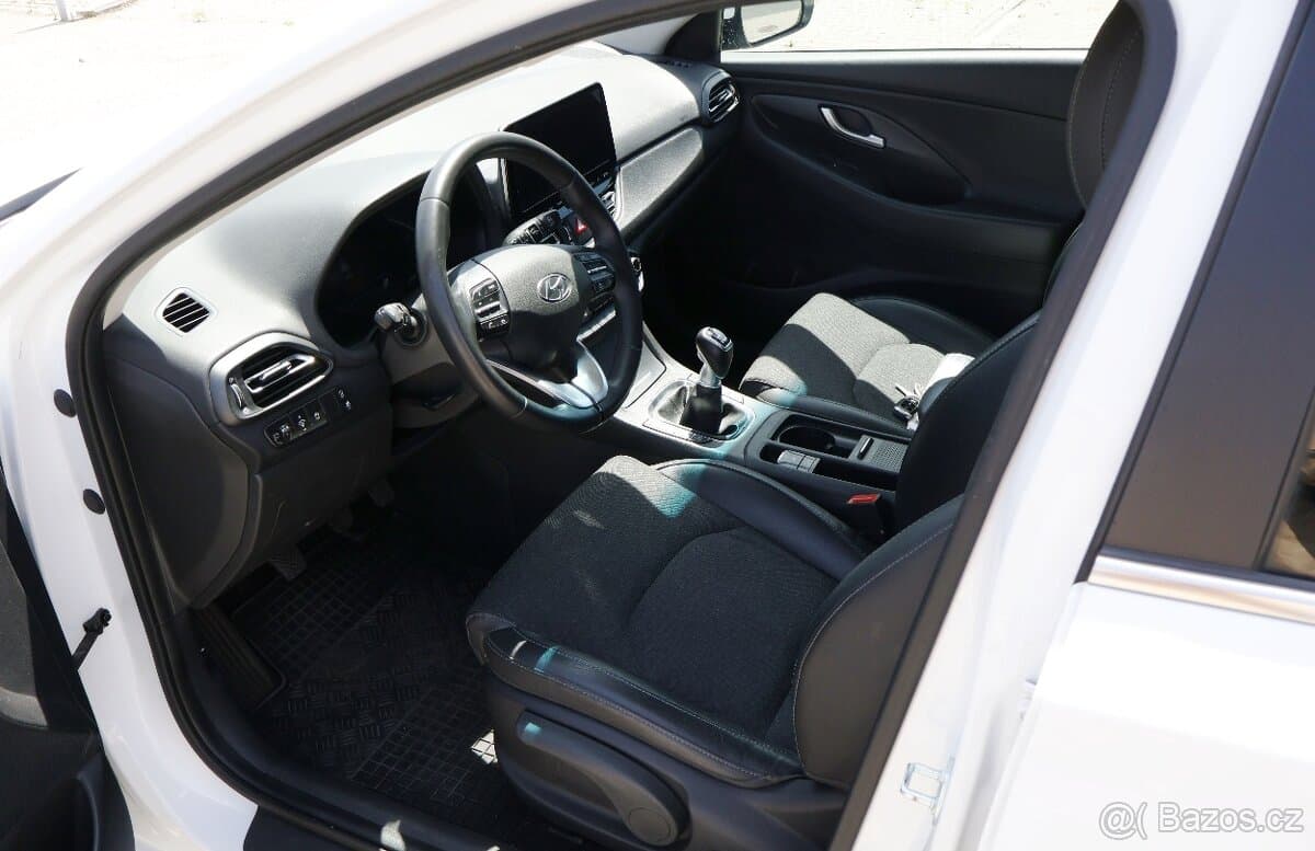 2022 Hyundai i30 - 11