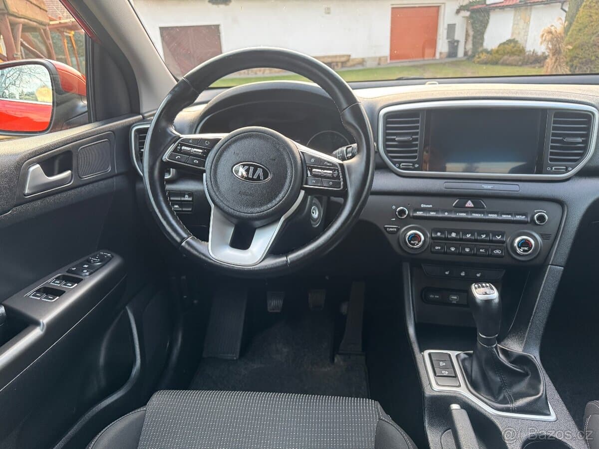 2021 Kia SPORTAGE - 11