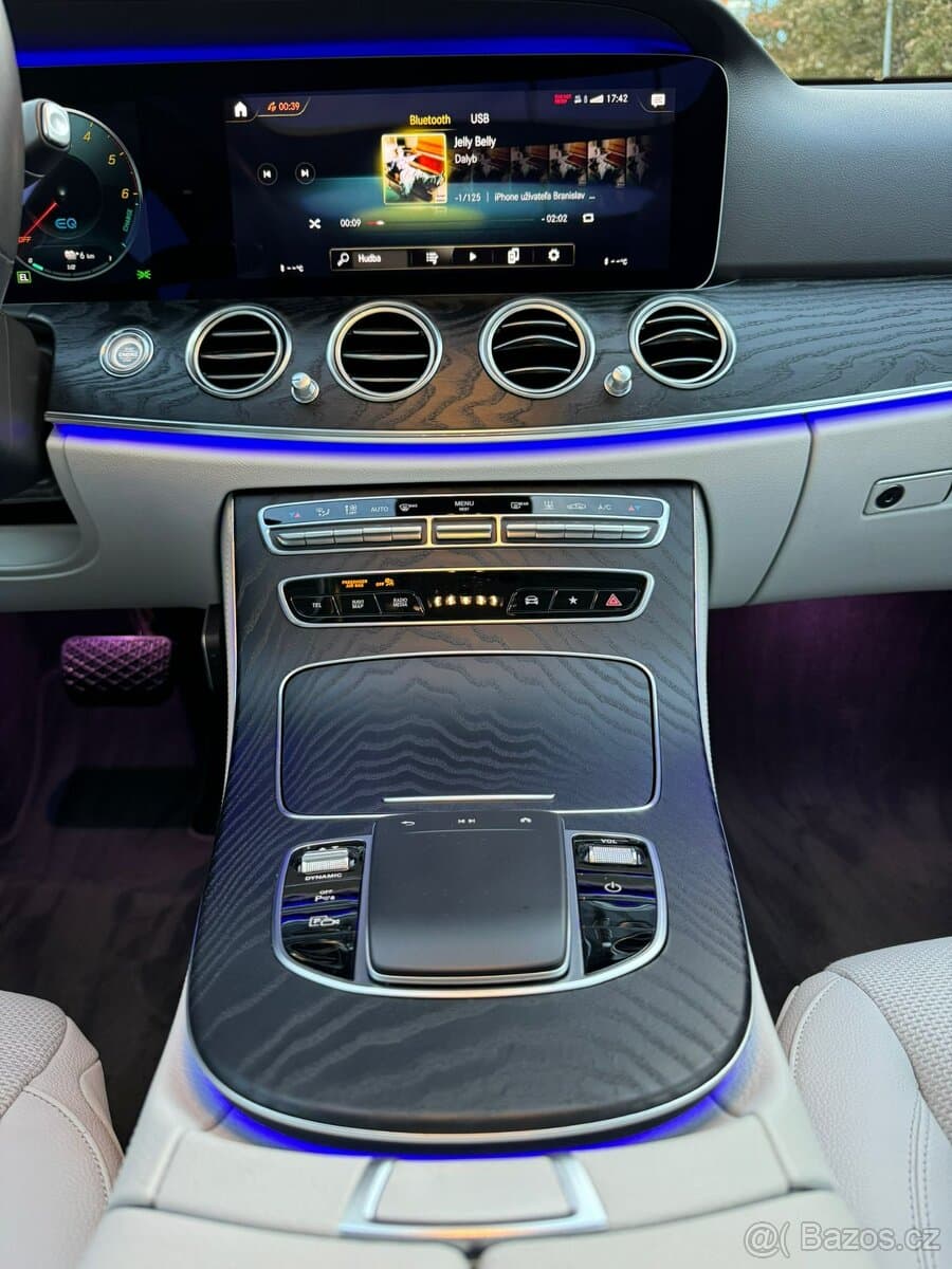 2021 Mercedes-Benz OSTATNÍ - 11