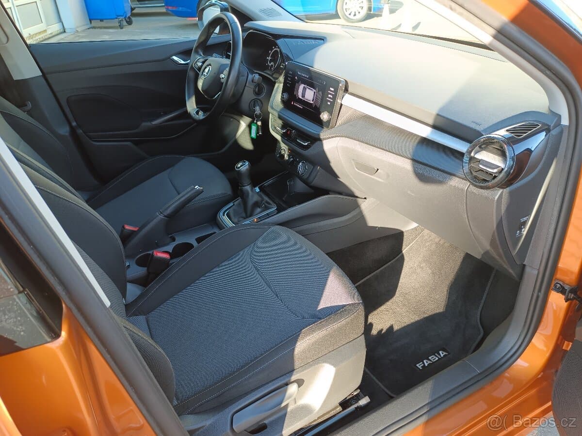 2022 Škoda FABIA - 11