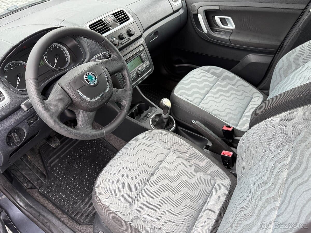 2009 Škoda ROOMSTER - 11