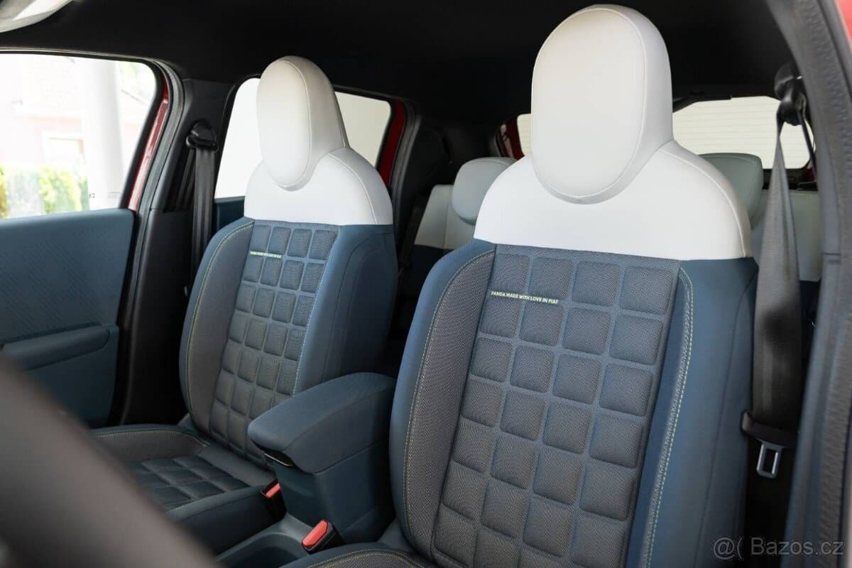 2025 Fiat PANDA - 11