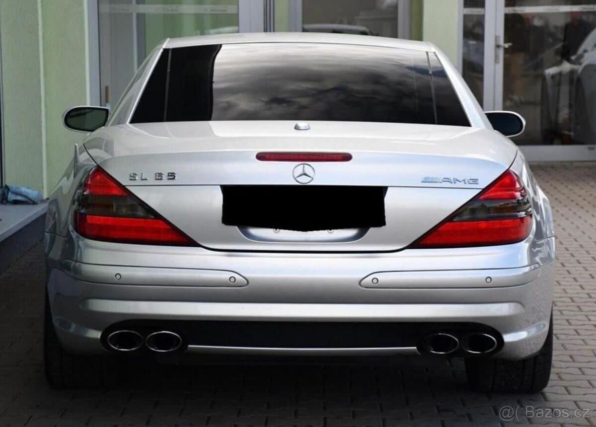 2005 Mercedes-Benz SL - 11