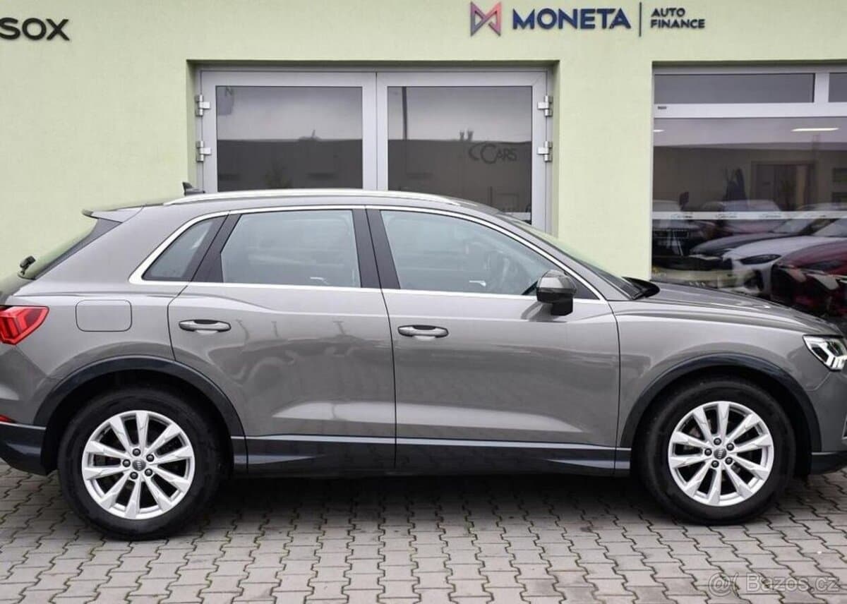 2020 Audi Q3 - 11