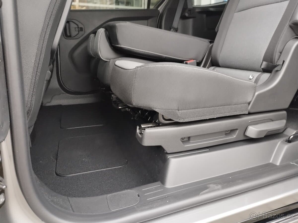 Renault KANGOO - 11