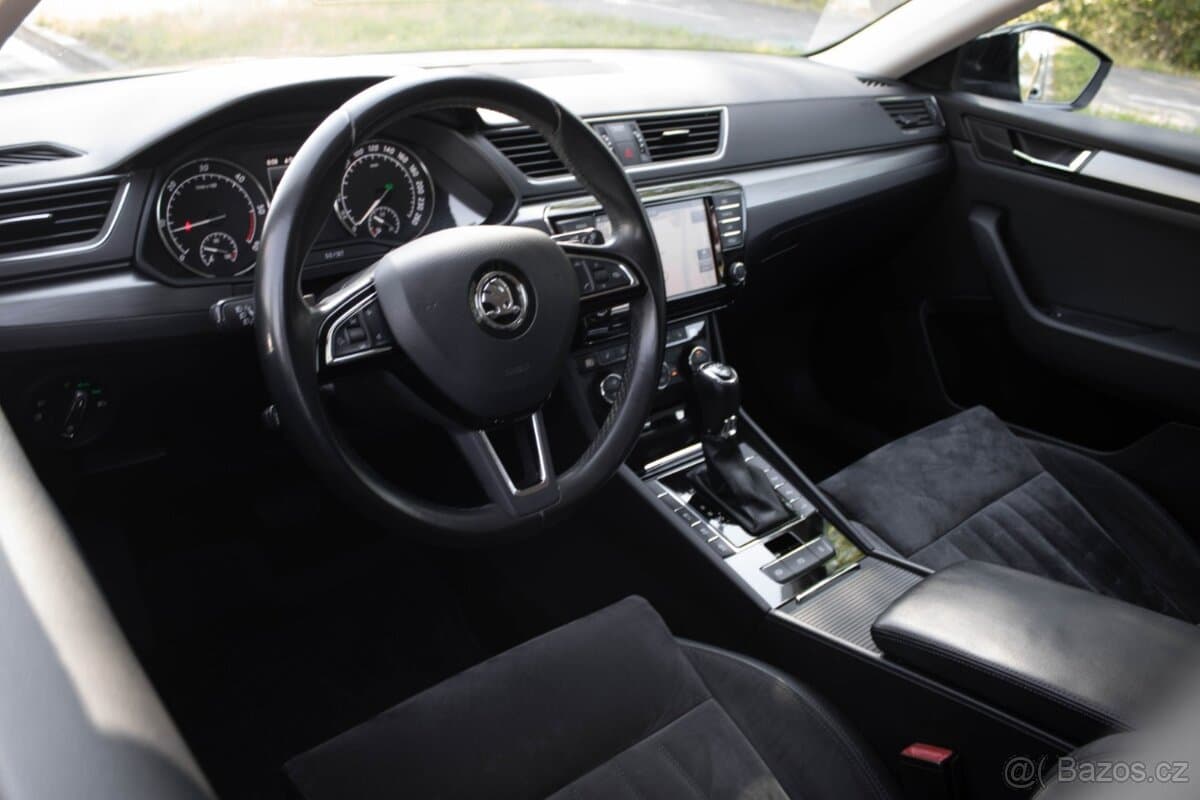2017 Škoda SUPERB - 11