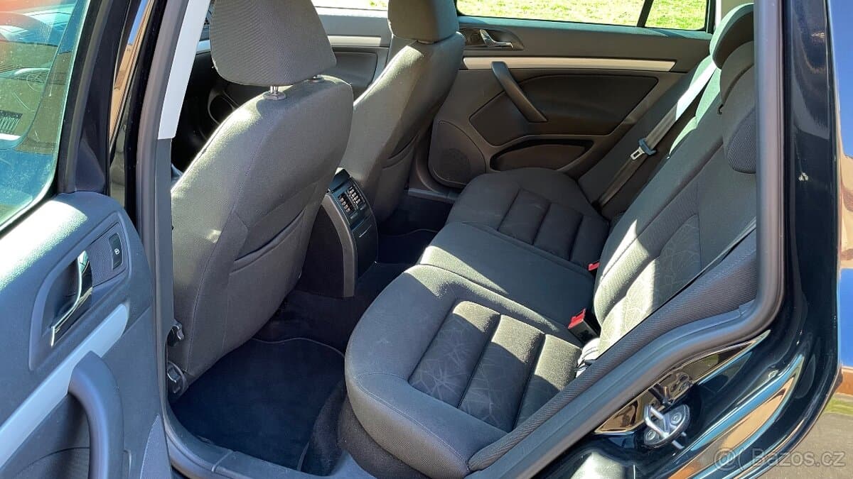 2012 Škoda OCTAVIA - 11