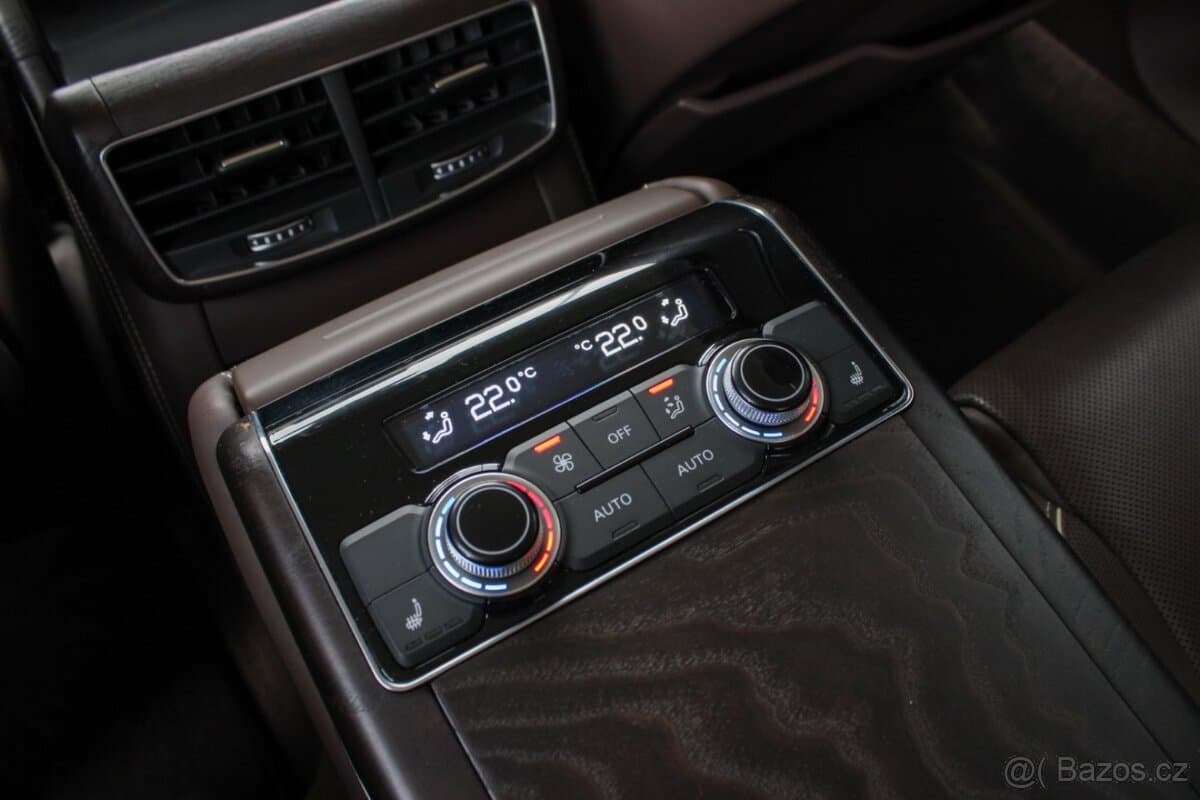2013 Audi A8 - 11