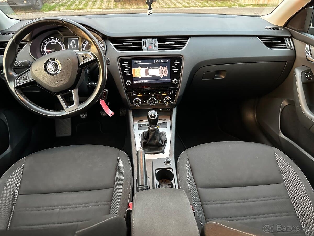 2017 Škoda OCTAVIA - 11