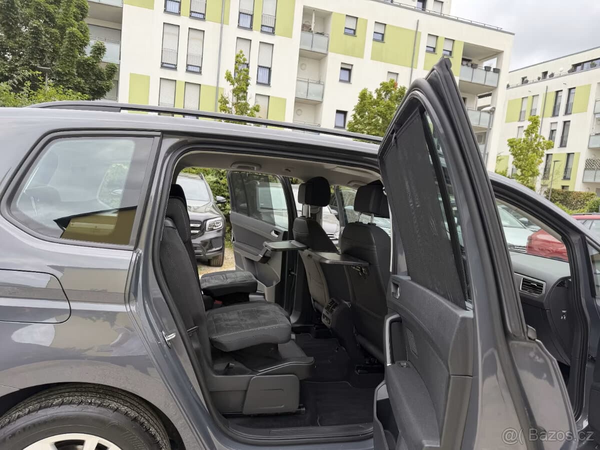 2022 Volkswagen TOURAN - 11