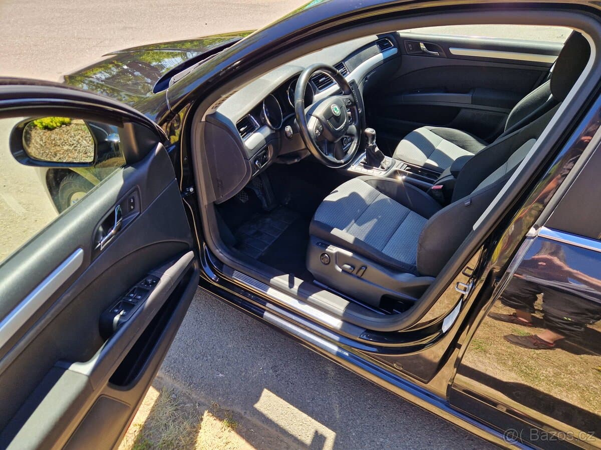 2013 Škoda SUPERB - 11