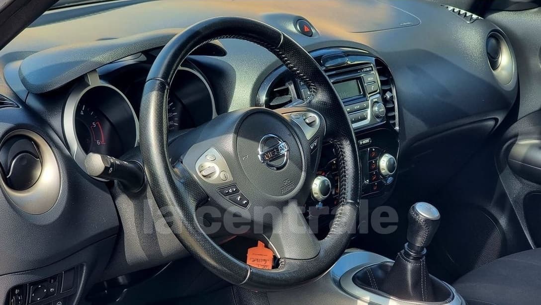 2015 Nissan JUKE - 11