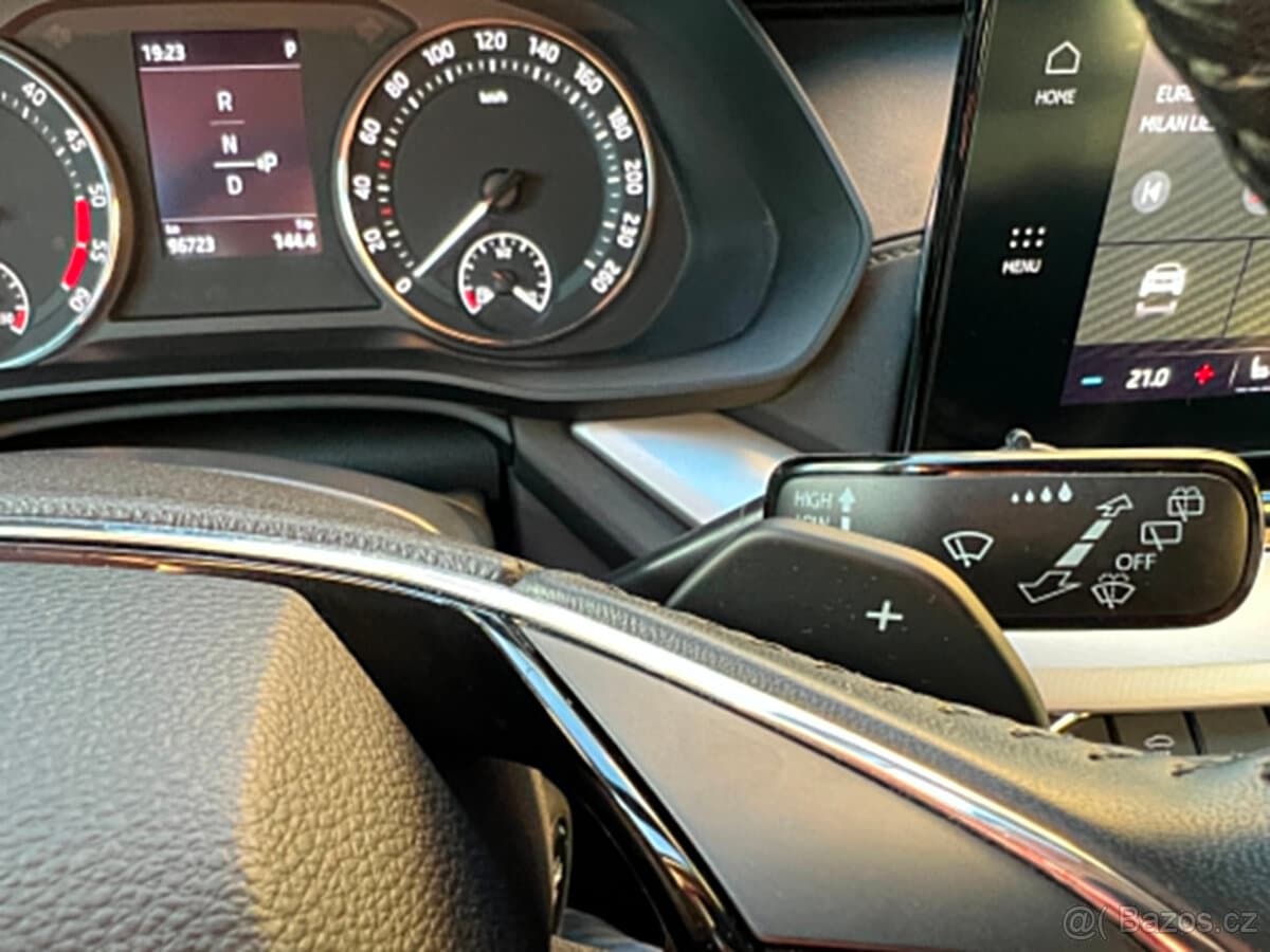 2023 Škoda OCTAVIA - 11