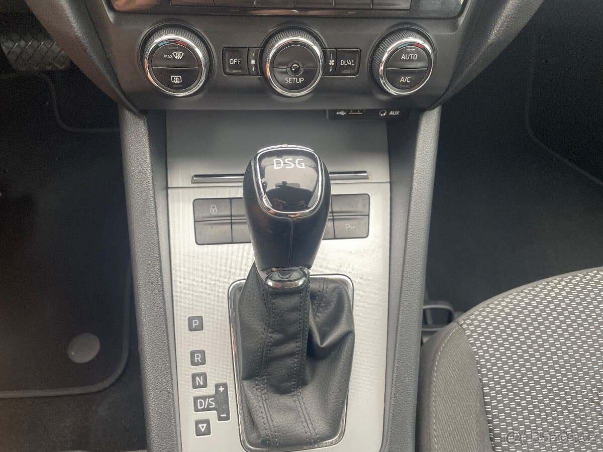 2015 Škoda OCTAVIA - 11