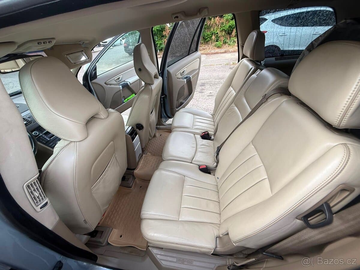 2014 Volvo XC90 - 11