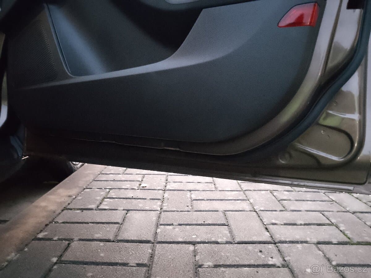 2016 Ford FOCUS - 11