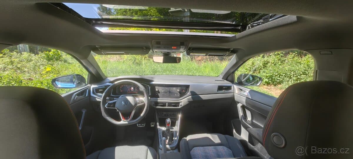 2023 Volkswagen POLO - 11