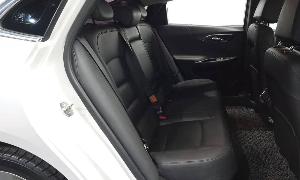 2019 Chevrolet MALIBU - 11